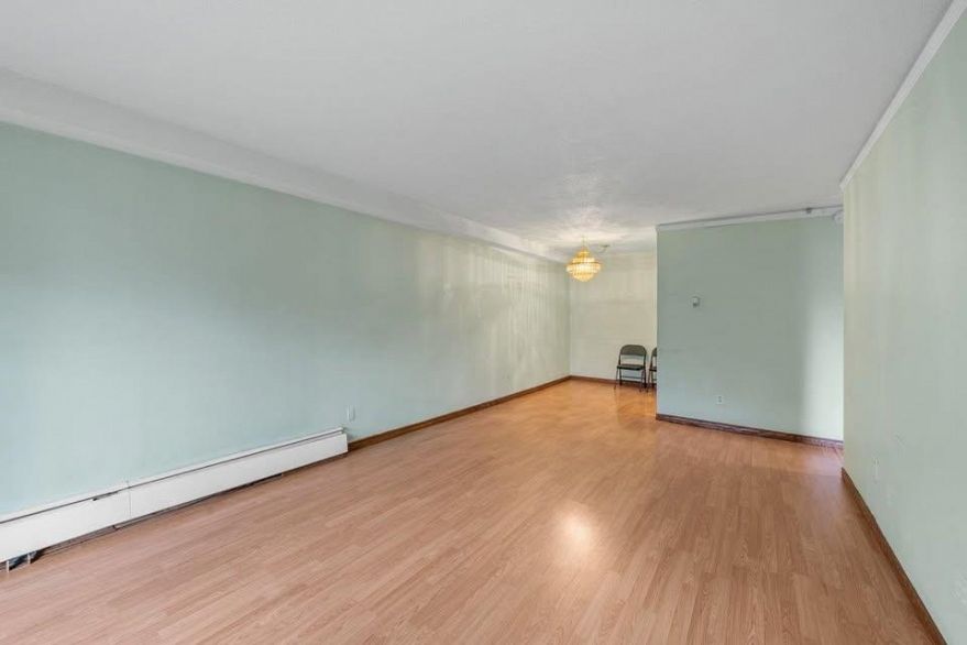 105 1825 W 8TH AVENUE, Vancouver BC V6J 1V9