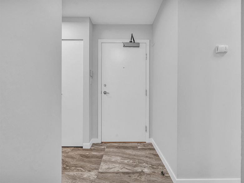 1101 198 Aquarius Mews