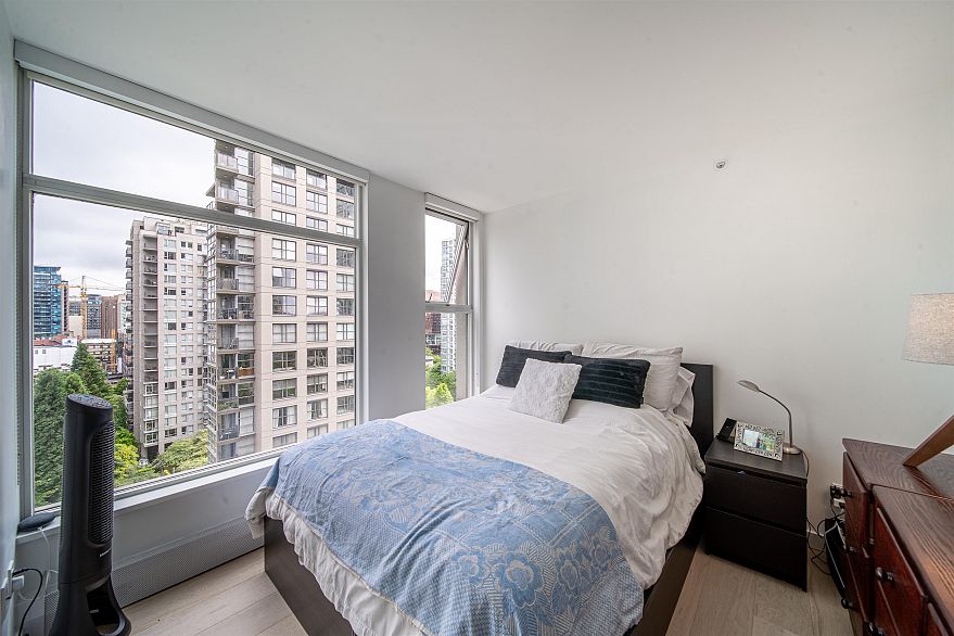 1603 1008 Cambie Street