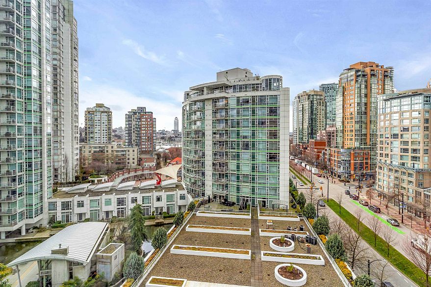 1101 198 Aquarius Mews