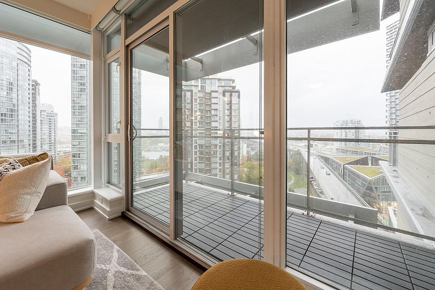 1707 1372 Seymour Street