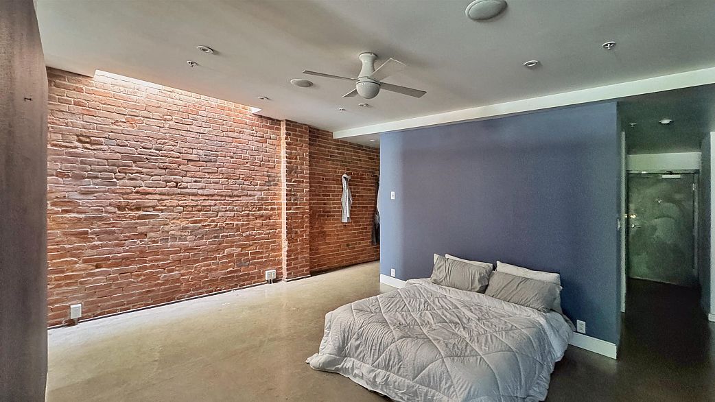 605 53 W Hastings Street