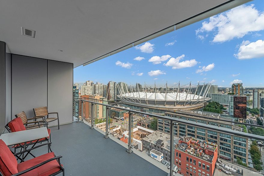 2103 885 Cambie Street