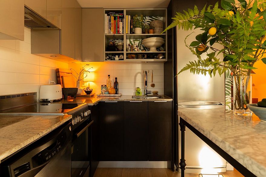 402 445 W 2nd Avenue