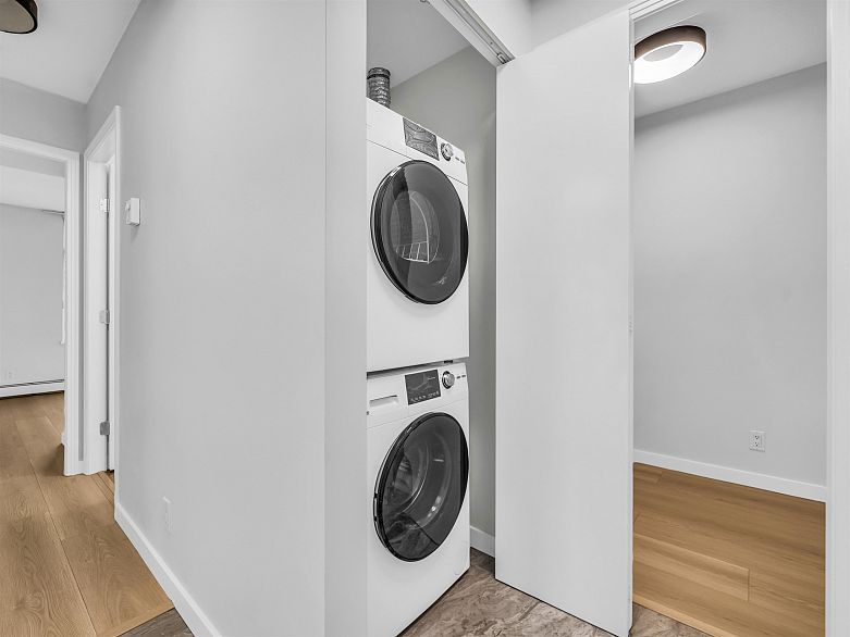 1101 198 Aquarius Mews