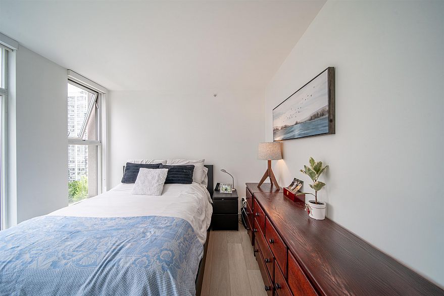 1603 1008 Cambie Street