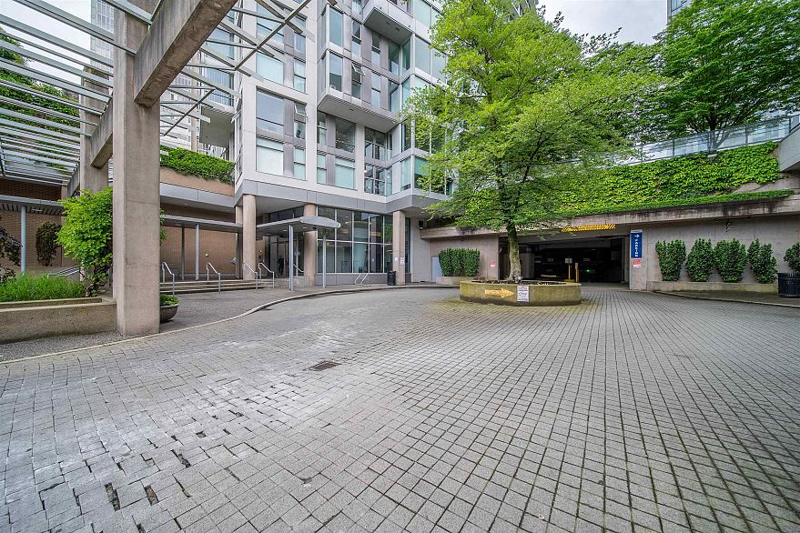 1603 1008 Cambie Street