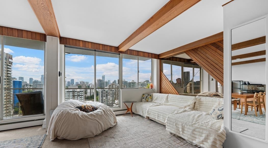 2508 1850 Comox Street