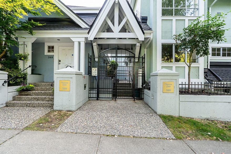 102 3188 Camosun Street