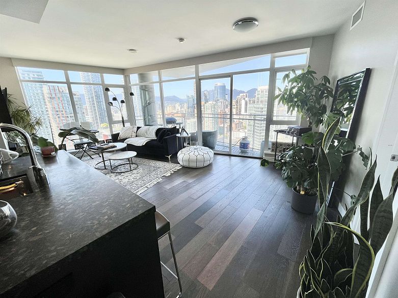 3503 1372 Seymour Street