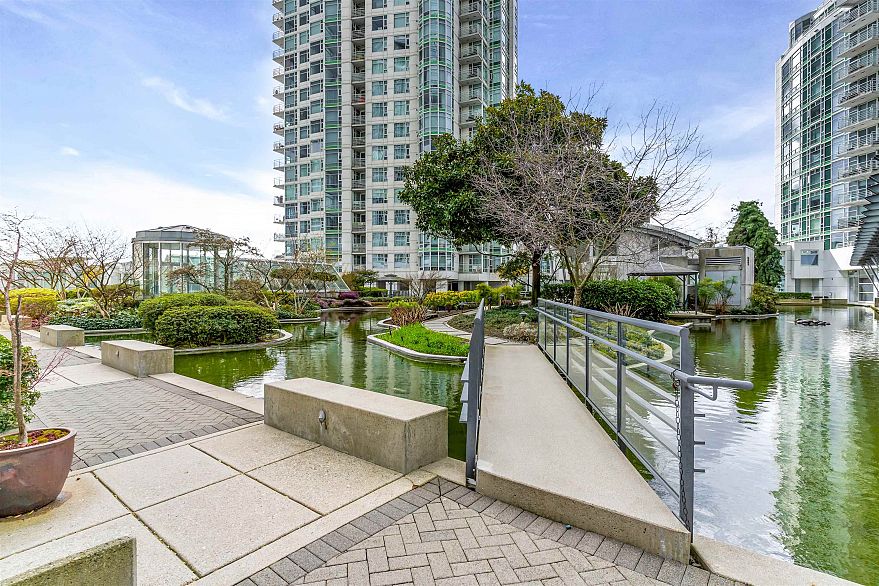 1101 198 Aquarius Mews