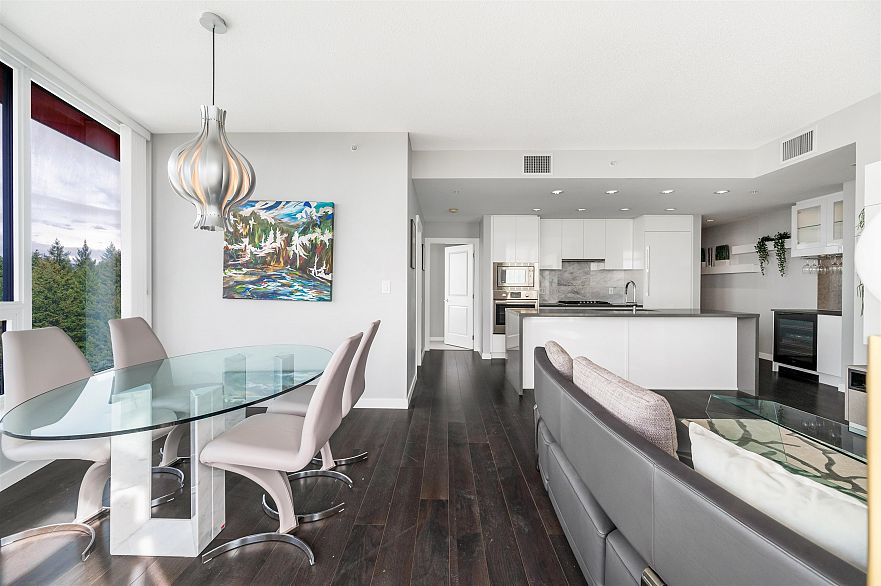 2209 5628 Birney Avenue