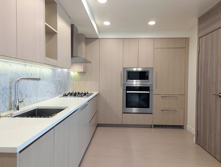 301 433 SW Marine Drive