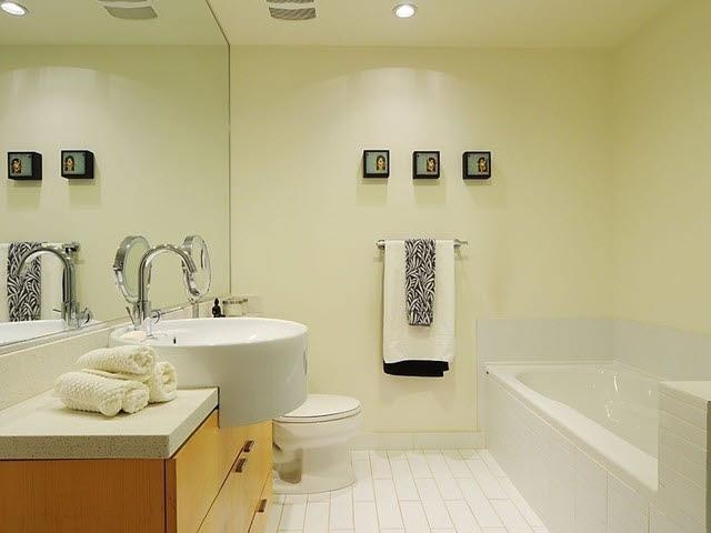 2xx 345 WATER STREET, Vancouver BC V6B 1B8