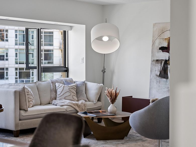 602 1177 Pacific Boulevard