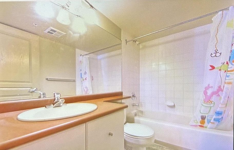 506 3438 Vanness Avenue