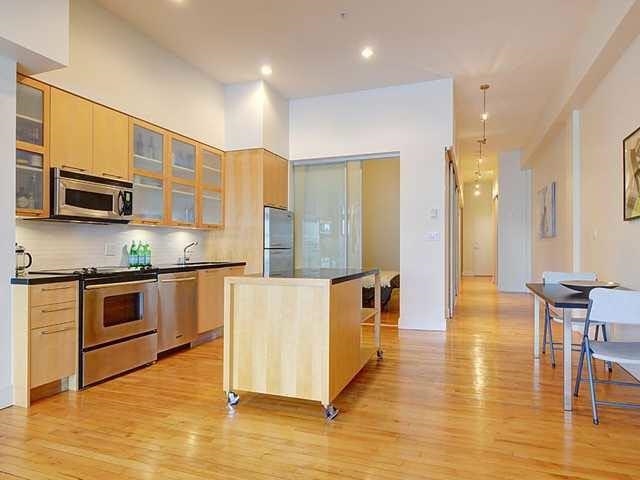 2xx 345 WATER STREET, Vancouver BC V6B 1B8
