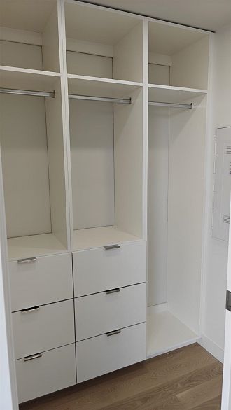 901 239 Keefer Street