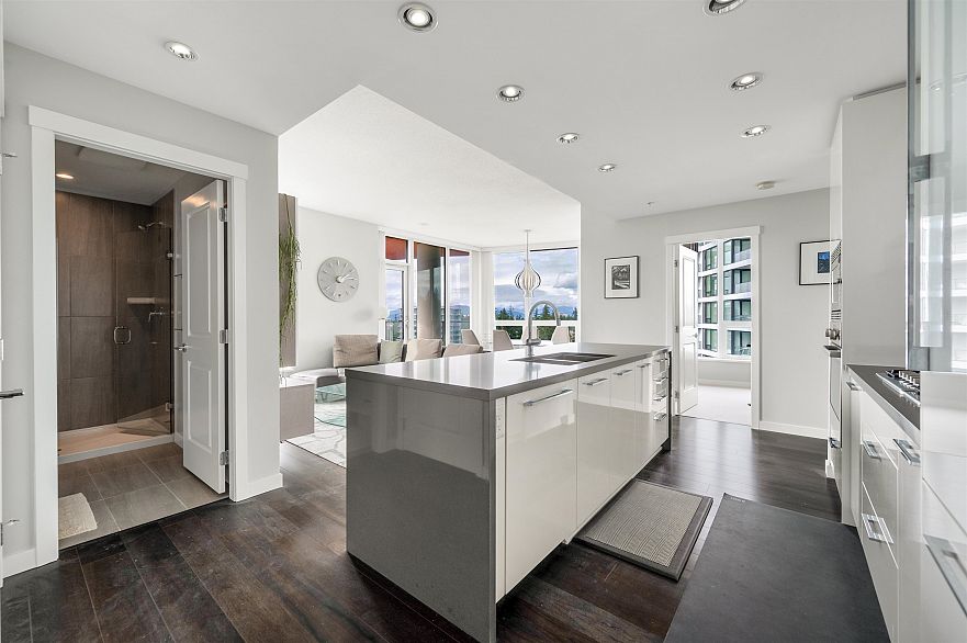 2209 5628 Birney Avenue