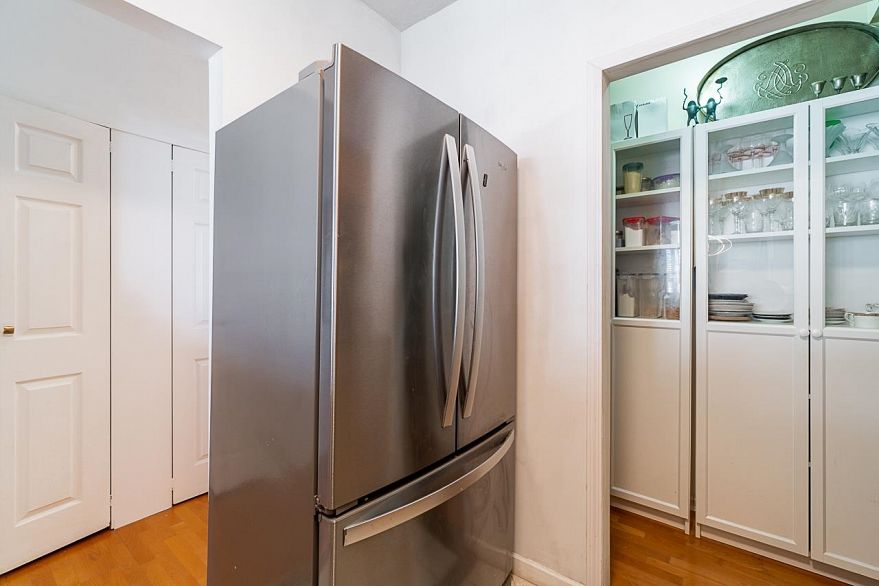 310 1820 E Kent Avenue South Avenue