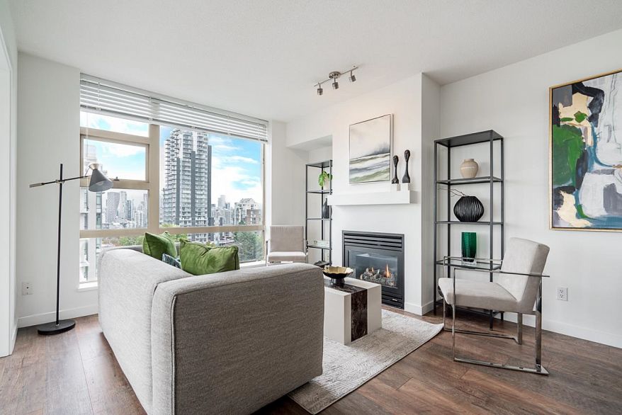 1102 1316 W 11th Avenue