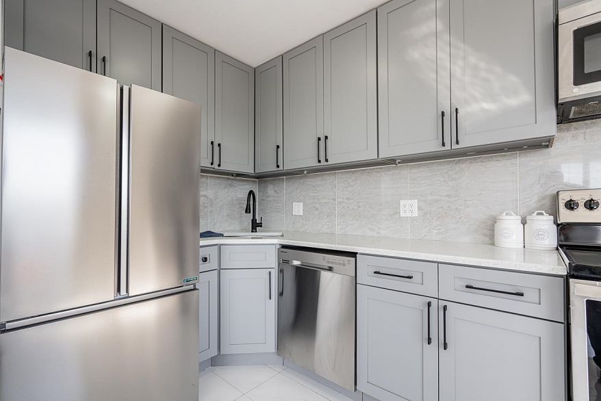 903 4691 W 10th Avenue