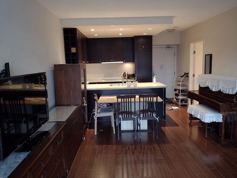 506 821 Cambie Street