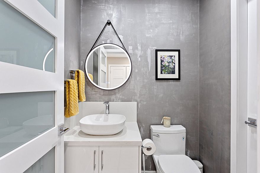 15C 1500 Alberni Street