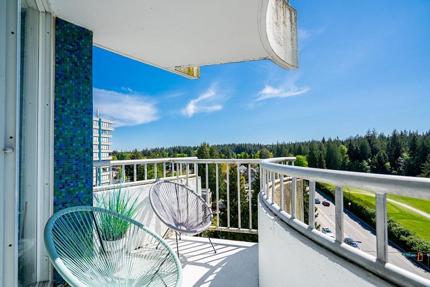 903 4691 W 10th Avenue