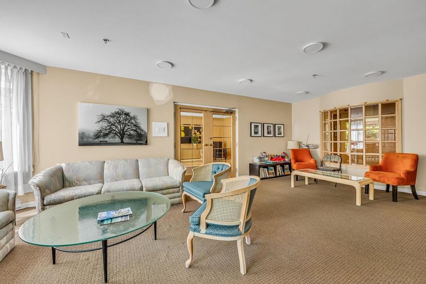 101 2020 Highbury Street