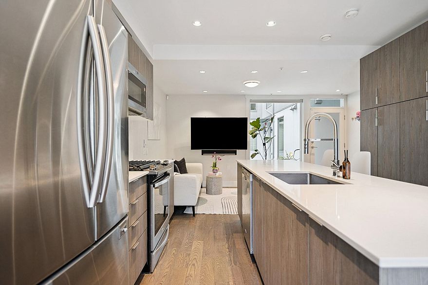 13 531 East 16th Avenue