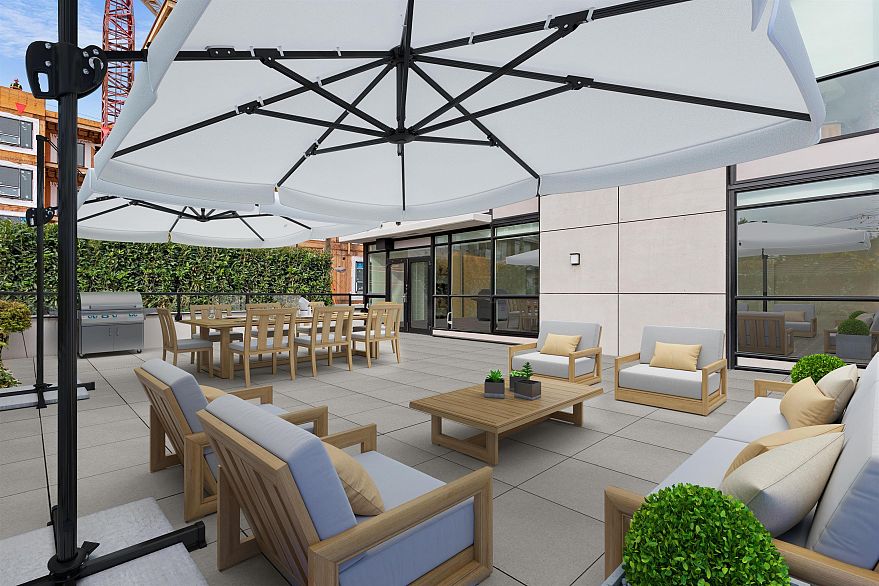 372 438 W King Edward Avenue