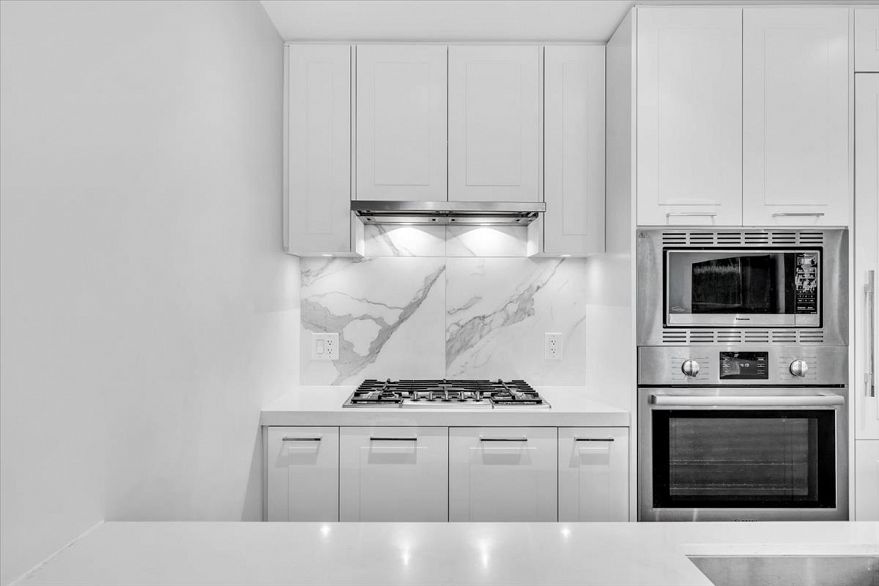 101 7878 Granville Street