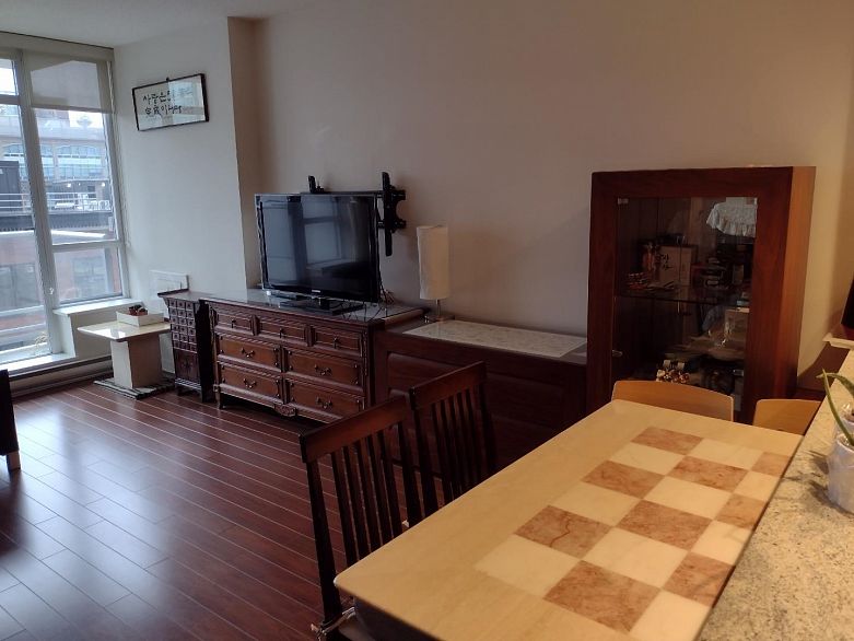 506 821 Cambie Street