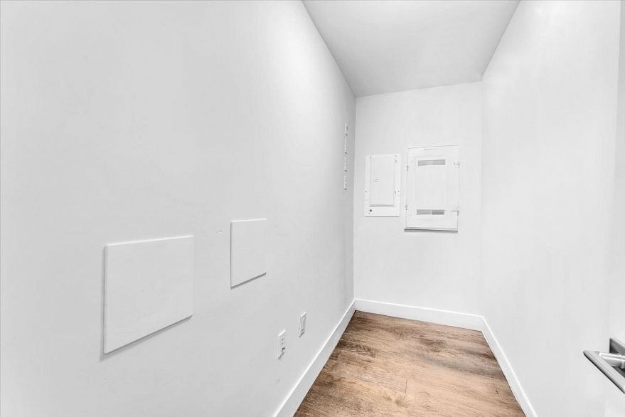 101 7878 Granville Street