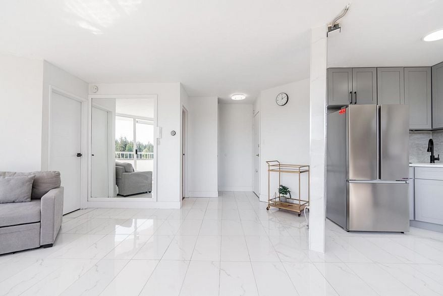 903 4691 W 10th Avenue