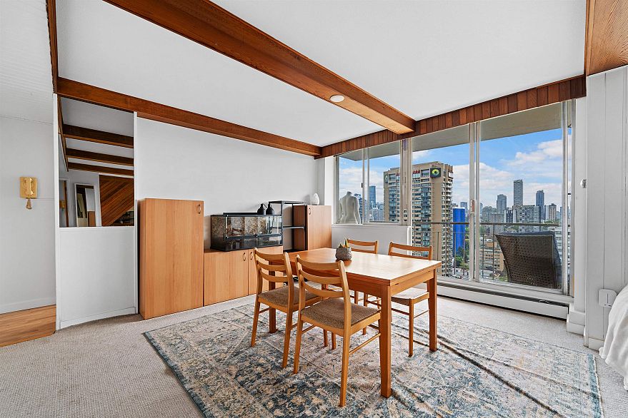 2508 1850 Comox Street