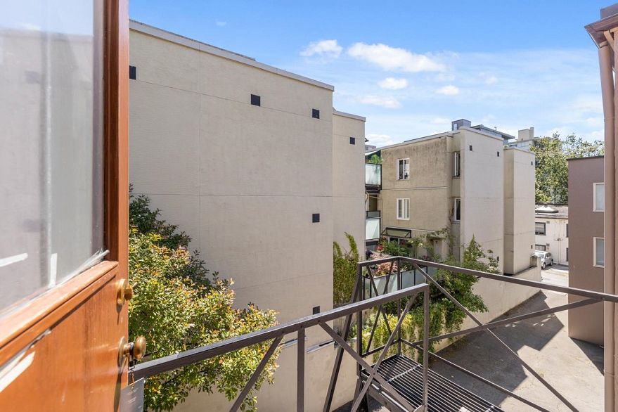 302 1246 Cardero Street