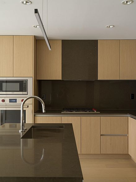 205 3636 W 39th Avenue