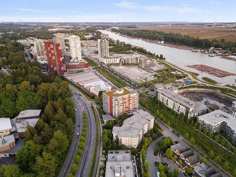 511 3281 E Kent Avenue North Avenue