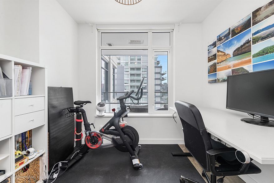 1103 110 Switchmen Street