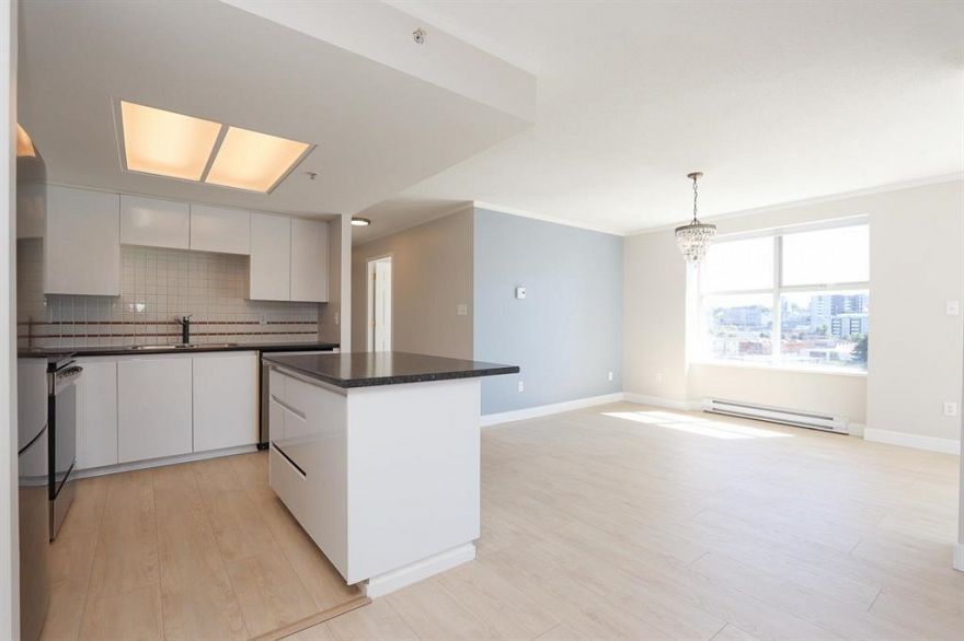 605 1255 Main Street