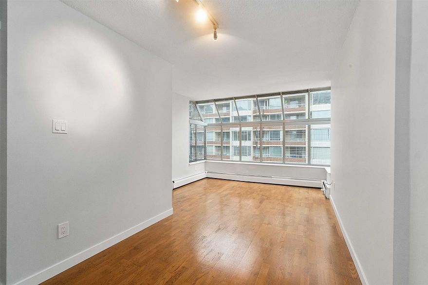 808 1333 Hornby Street