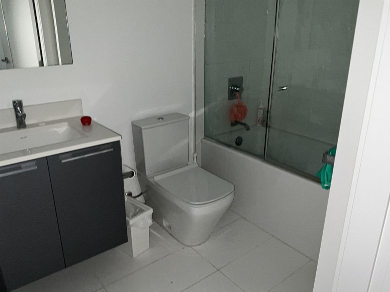 1003 2221 E 30th Avenue