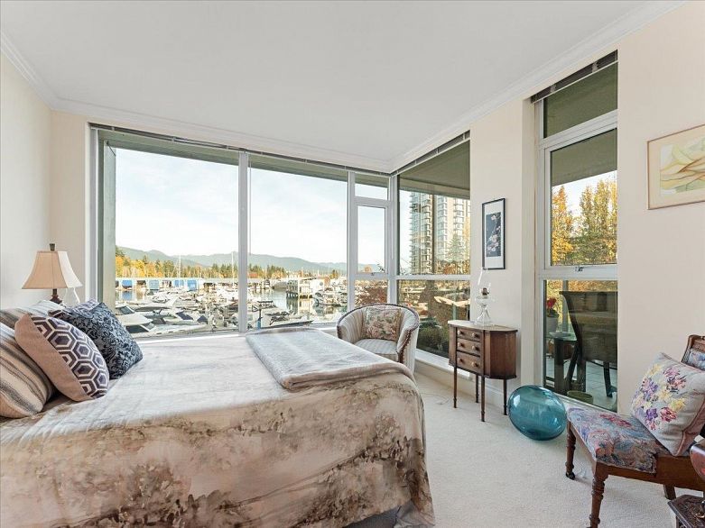 205 1717 Bayshore Drive