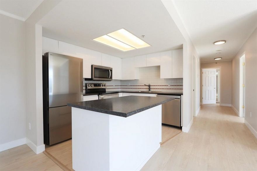 605 1255 Main Street