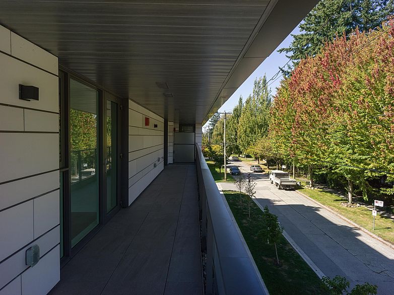 304 3636 W 39th Avenue