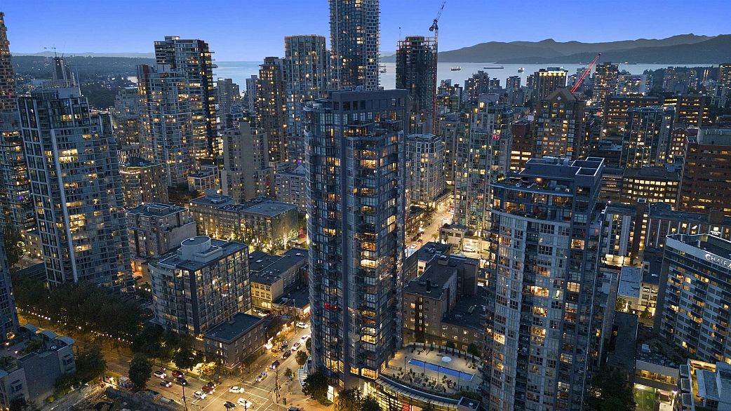 702 1199 Seymour Street