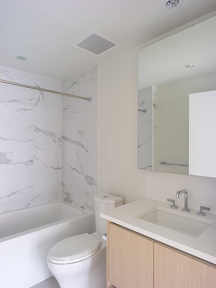 205 3636 W 39th Avenue