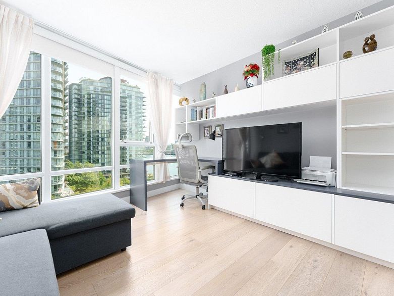 1006 980 Cooperage Way